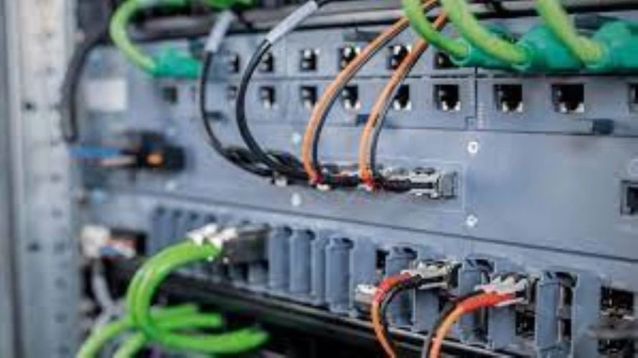 Foto 1:  — Deployer Soluções Inteligentes em automação industrial